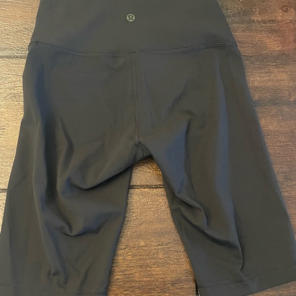 Lululemon black shorts, new without tags - Picture 2 of 2